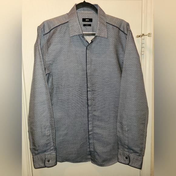 Hugo Boss Other - Hugo Boss Blue Slim Fit Long Sleeve Polka-dot Button Down Shirt sz 44  17 1/2